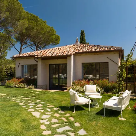 Palazzo Massaini - Le Scuderie Farm stay *