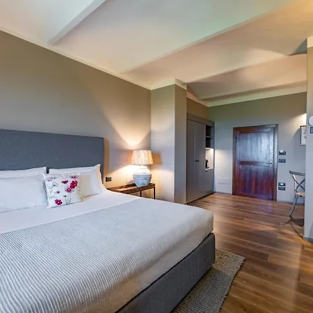 Farm stay Palazzo Massaini - Le Scuderie