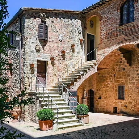 Palazzo Massaini - Le Scuderie